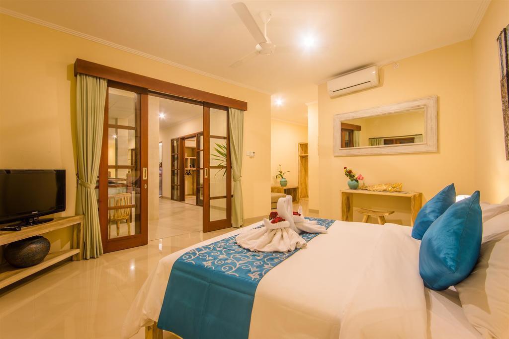 Villa Tepi Sungai Legian  Room photo